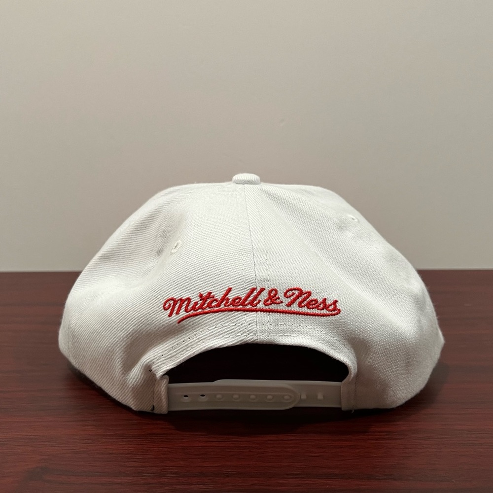 Mitchell & Ness, SnapBack Hat, Houston Rockets - Picture 5 of 8